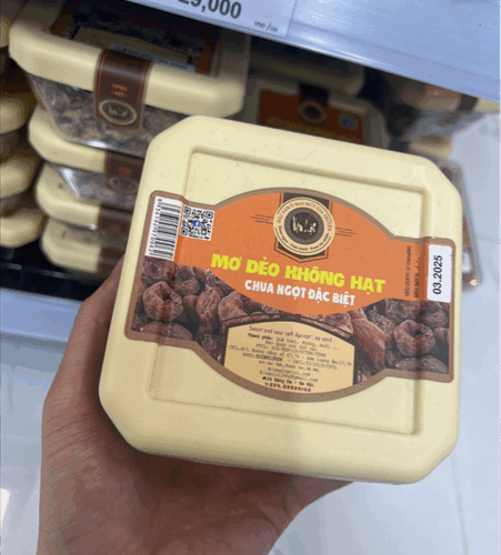 Mơ dẻo không hạt chua mặn ngọt 305g - Hộp