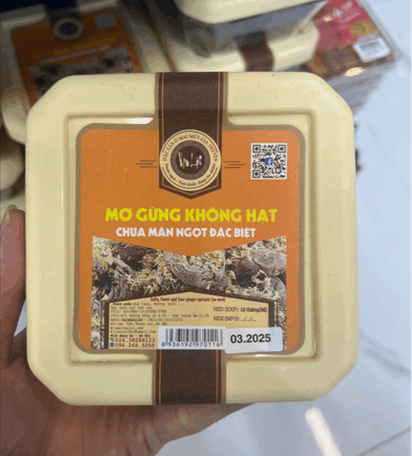 Mơ gừng không hạt chua mặn ngọt 350g - Hộp